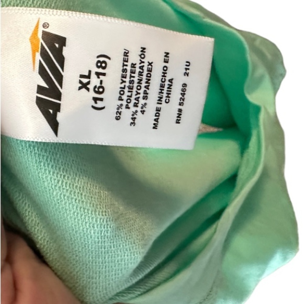 Avia Pullover Shirt - Picture 4 of 4